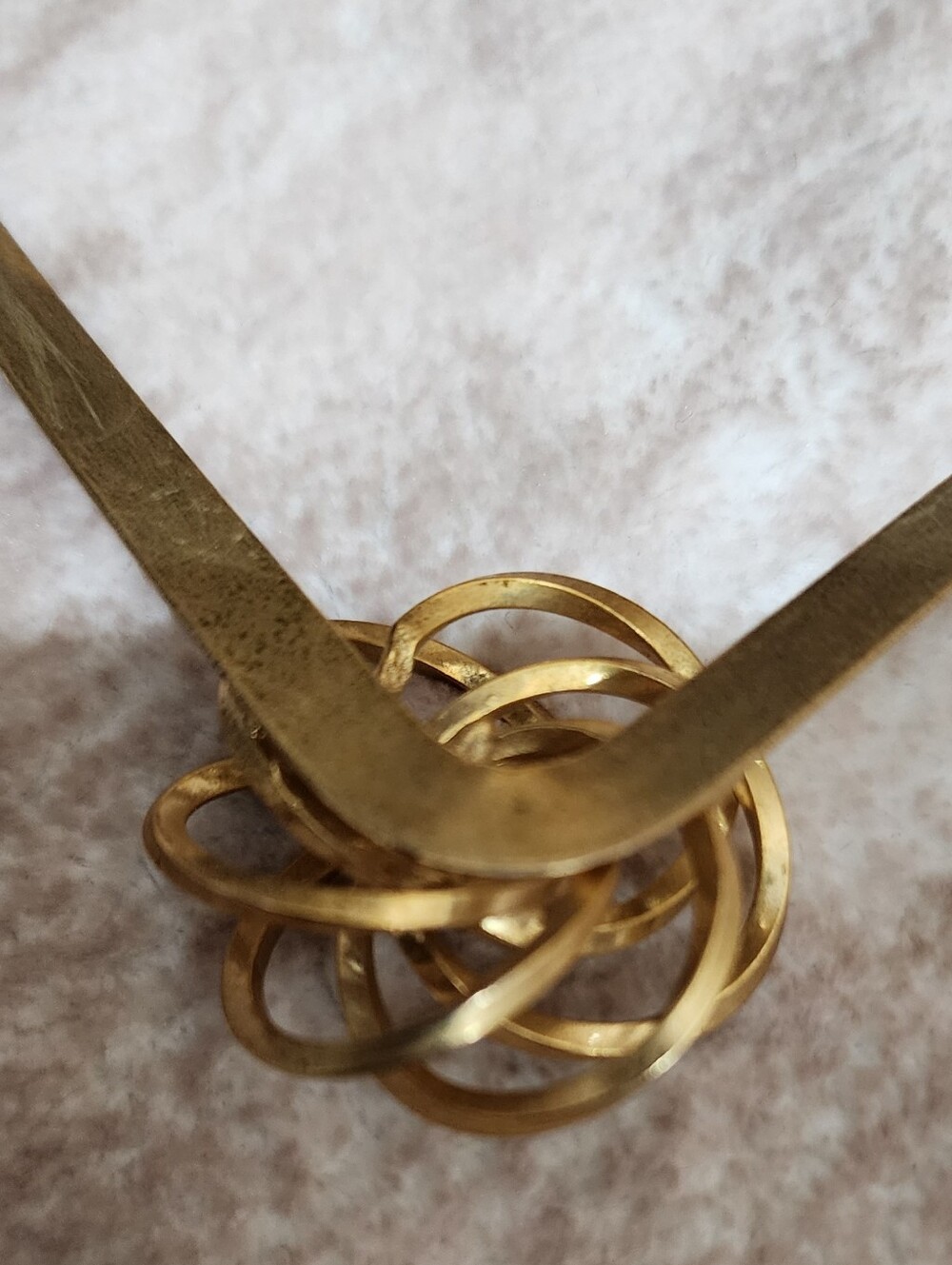Vintage 80s Gold Tone Hinged Knot Collar Necklace Sculptural Statement - Picture 6 of 7